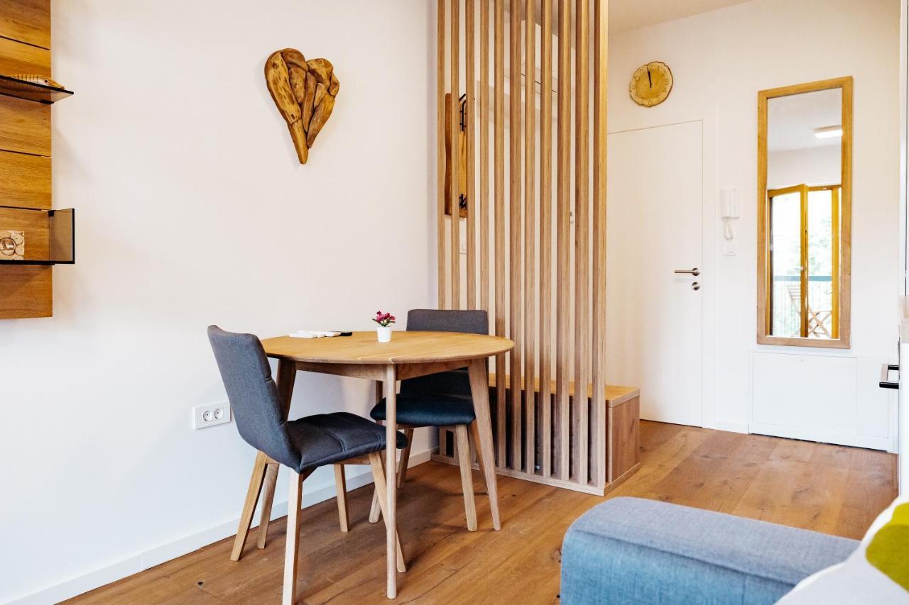 Woody - Comfy Apartment In Siska Ljubljana Kültér fotó