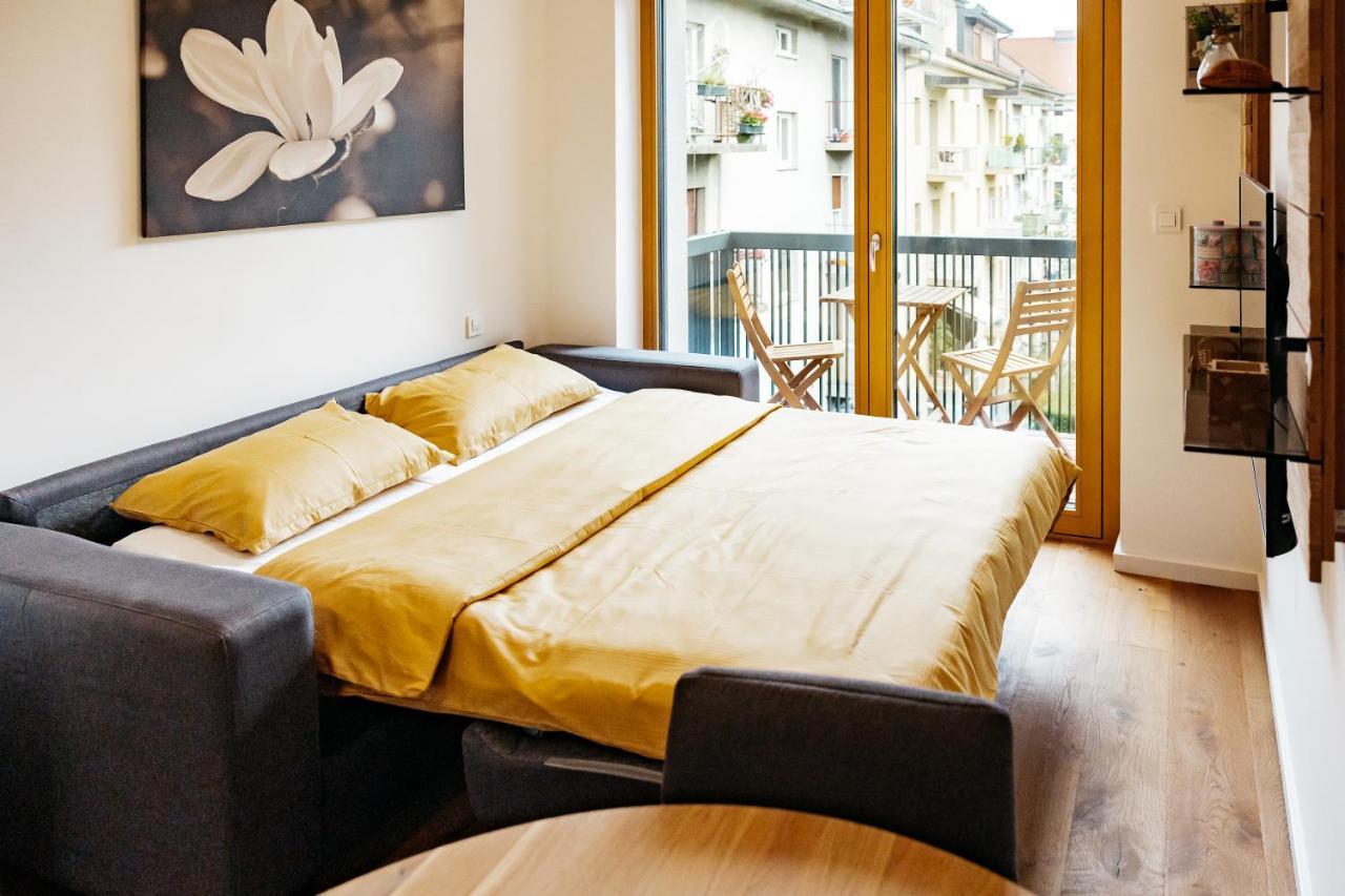 Woody - Comfy Apartment In Siska Ljubljana Kültér fotó